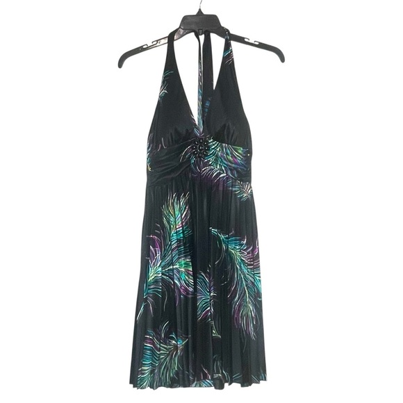 Speechless Women’s Halter Dress Black Feather Print Knee Pleated size S - Picture 1 of 14